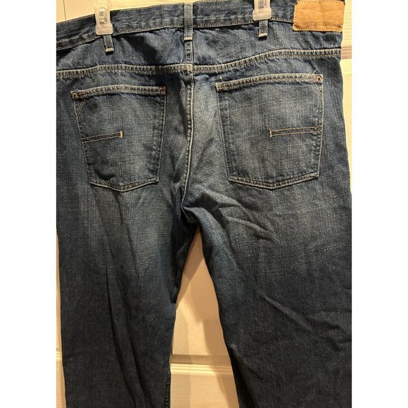 Calvin Klein Denim Blue Jeans, size 38 X 32 Straight Leg - Picture 6 of 8